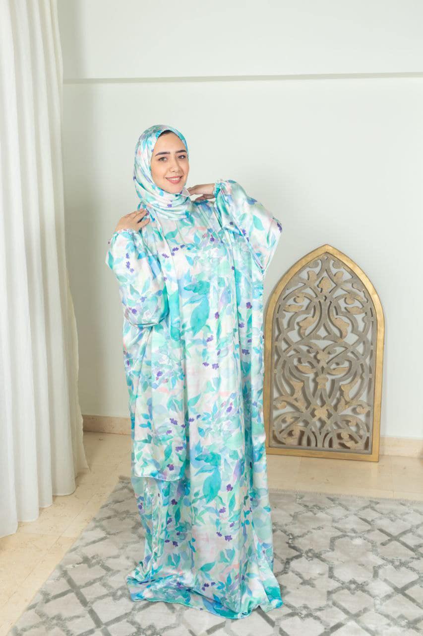 Satin Esdal With Scarf